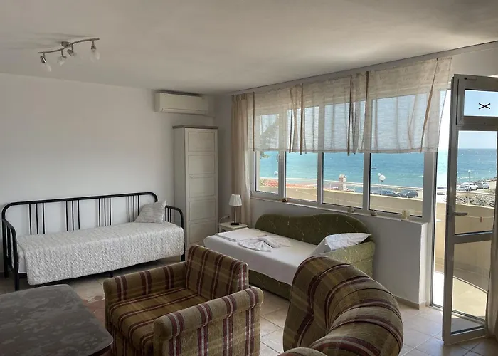 Хотел Panorama 3*